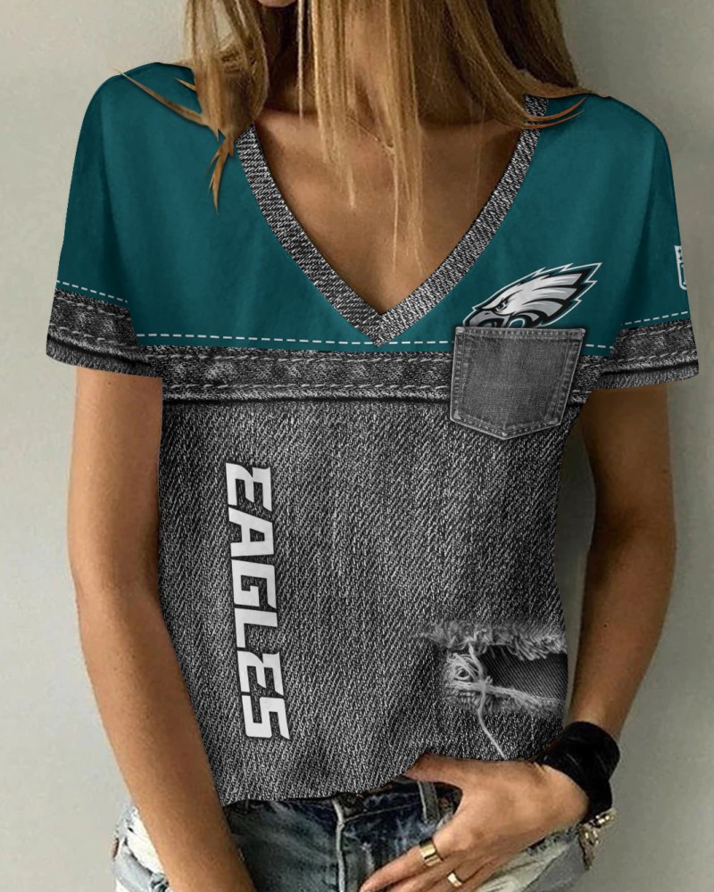 Philadelphia Eagles Summer V-neck Women T-shirt Size Chart