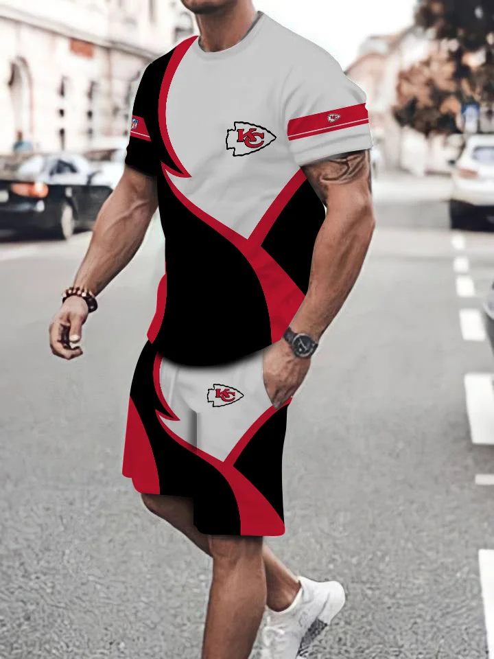 Kansas City Chiefs T-shirt and Shorts