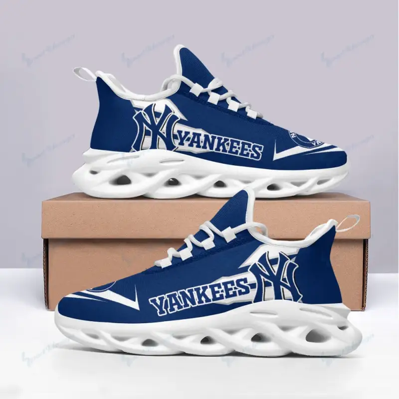 New York Yankees Yezy Running Sneakers SPD475 Image 1