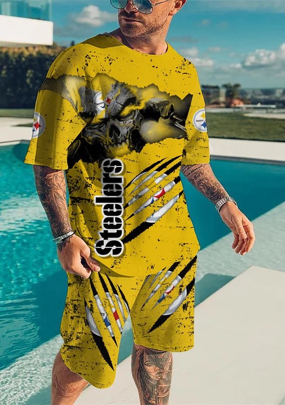 Pittsburgh Steelers T-Shirt and Shorts