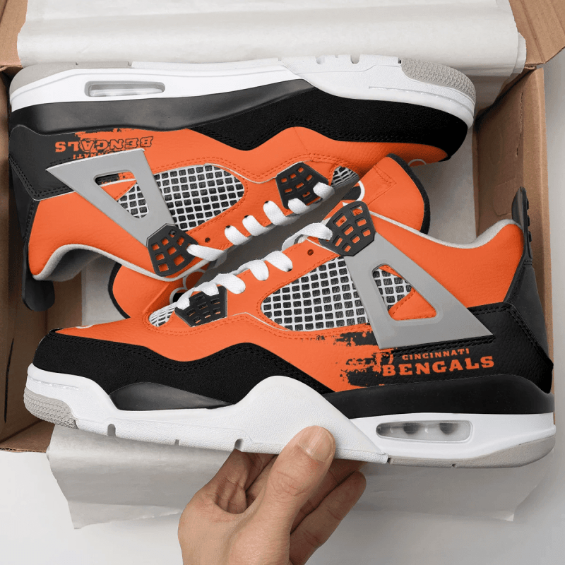 Cincinnati Bengals AJ4 Sneaker