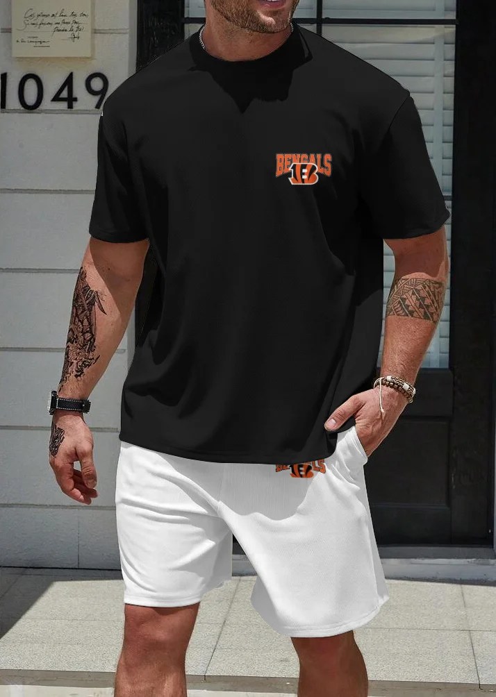 Cincinnati Bengals T-shirt and Shorts Image 2
