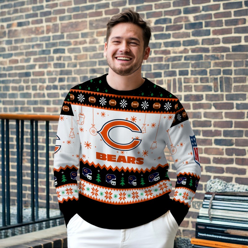 Chicago Bears Ugly Christmas Sweater Outdoor View 2