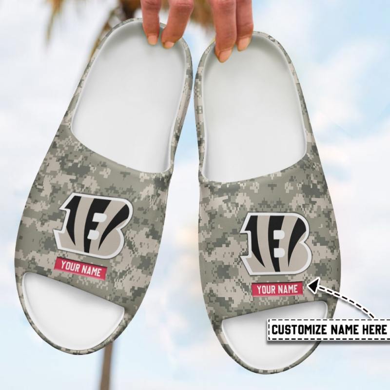 Cincinnati Bengals Personalized Yeezy Slippers