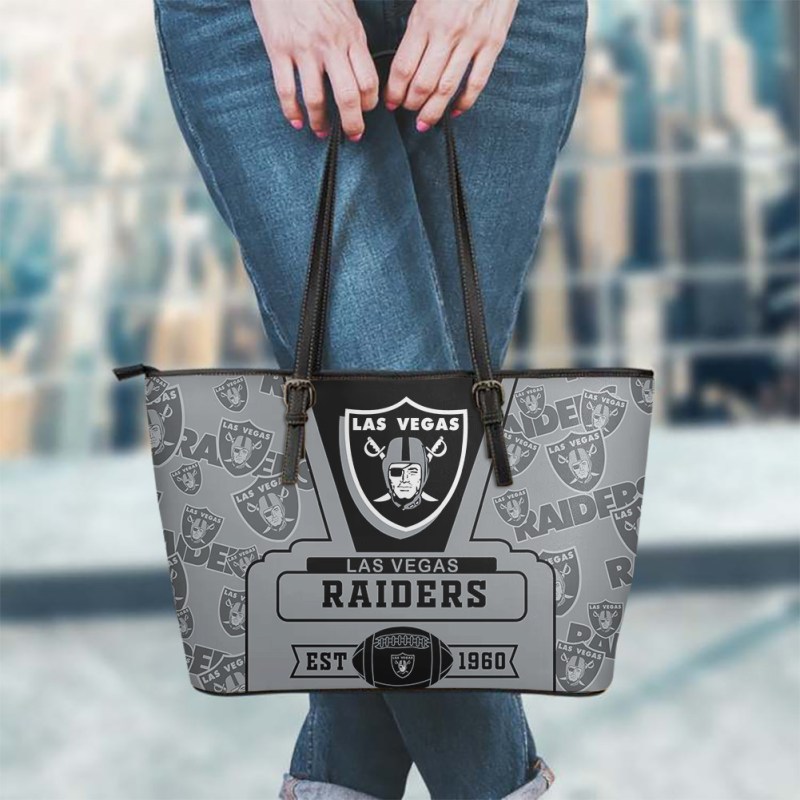 Las Vegas Raiders Hand Bag and Purse Set