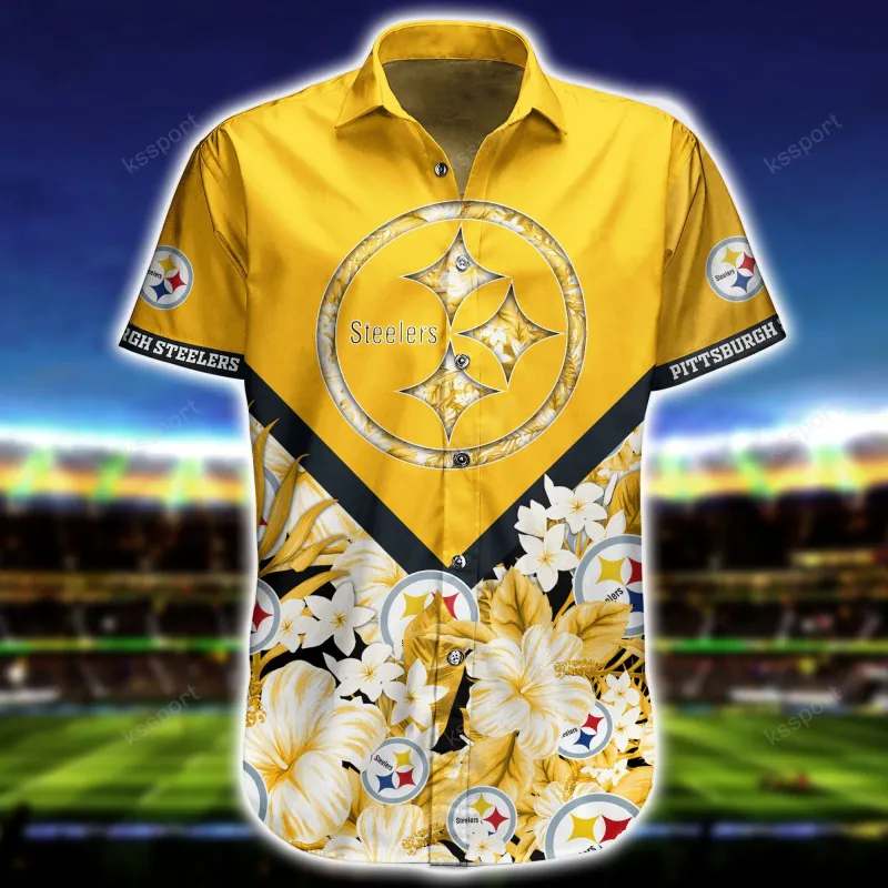 Pittsburgh Steelers Shirt and Shorts - Side View