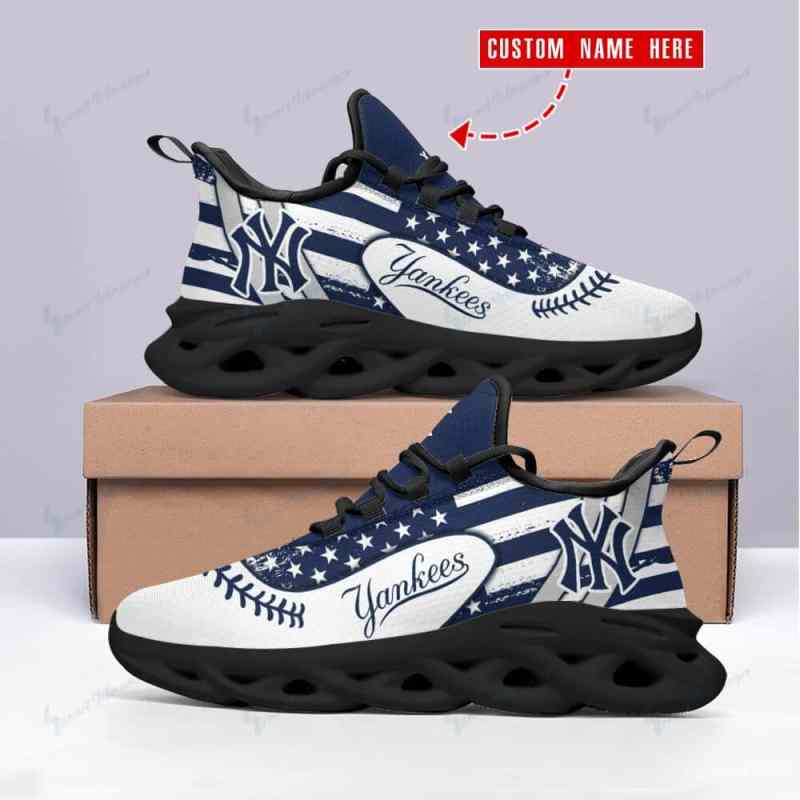 New York Yankees Yezy Running Sneakers