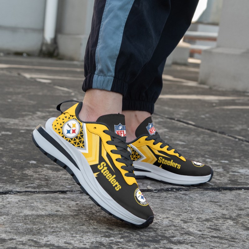 Pittsburgh Steelers HF3 Sneakers Detail View