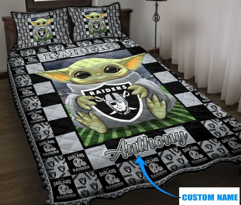 Las Vegas Raiders Personalized Quilt Set