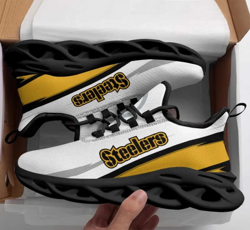 Comfortable Yezy Sneakers