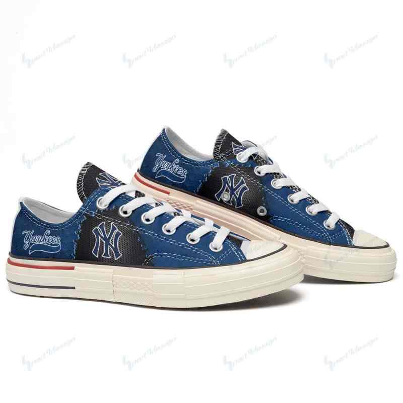New York Yankees Low Top Canvas Shoes