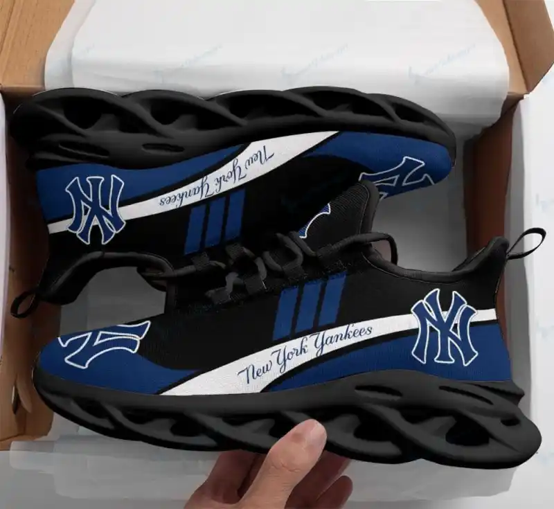 New York Yankees Yezy Running Sneakers 94 Image 4