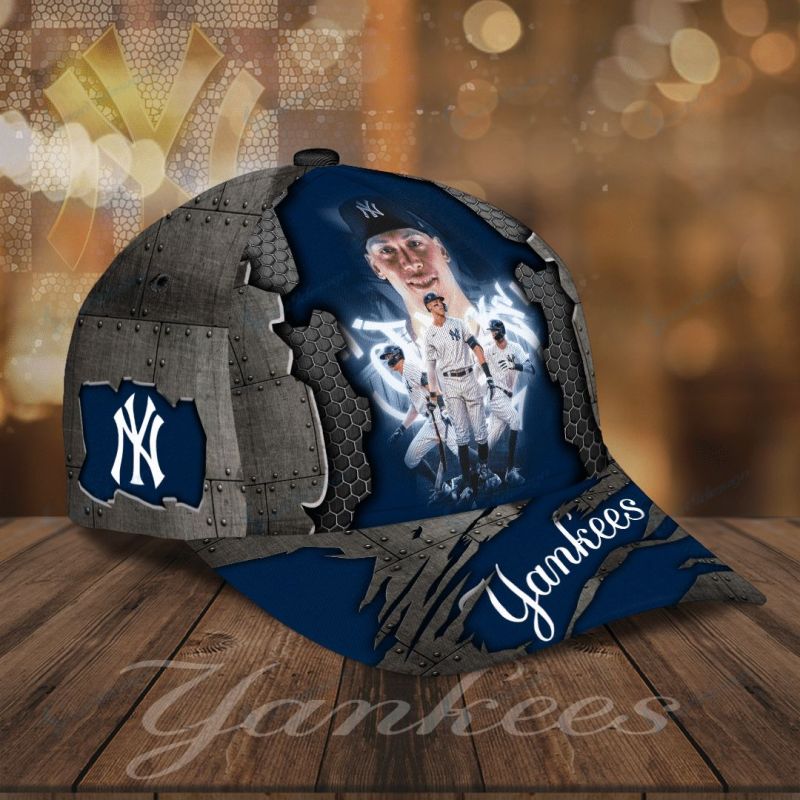New York Yankees Classic Cap Side View