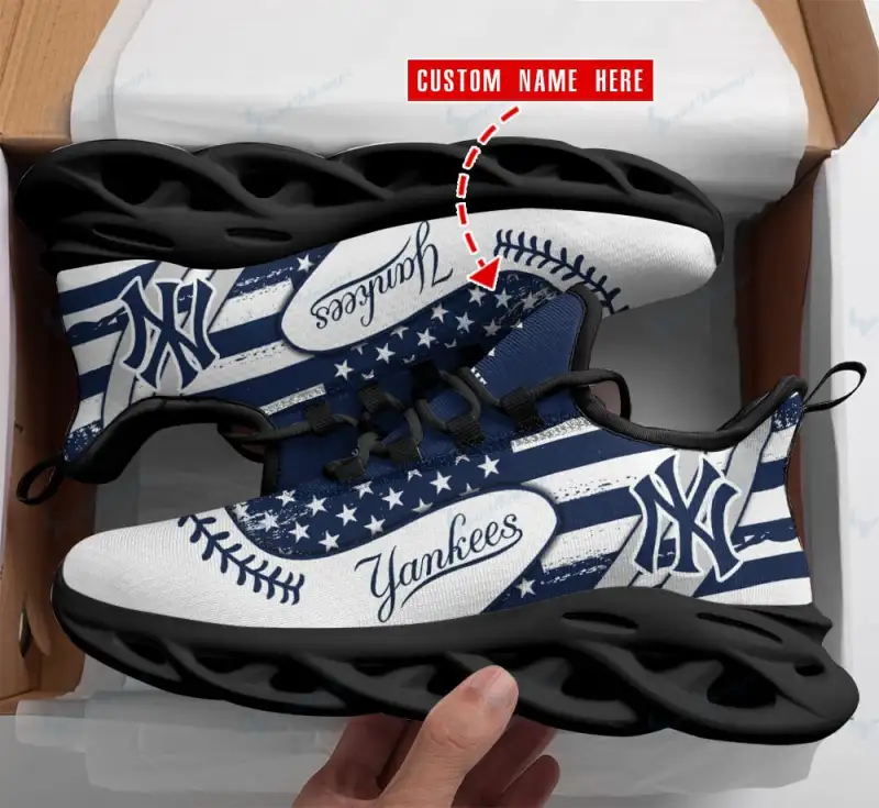 New York Yankees Sneakers Side View