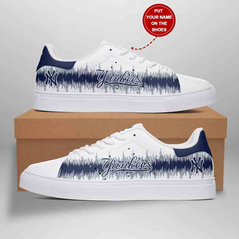 New York Yankees Personalized Sneakers