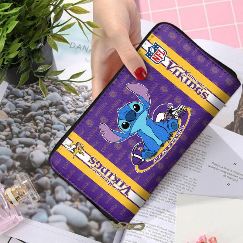 Mockup Minnesota Vikings Wallet Inside