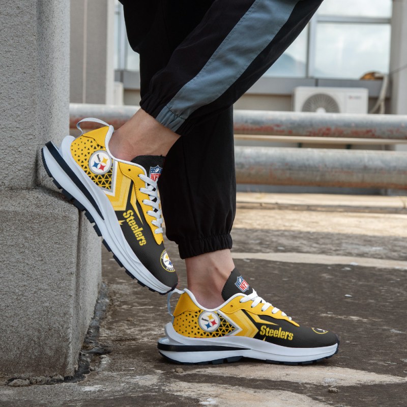 Pittsburgh Steelers HF3 Sneakers Lifestyle Image