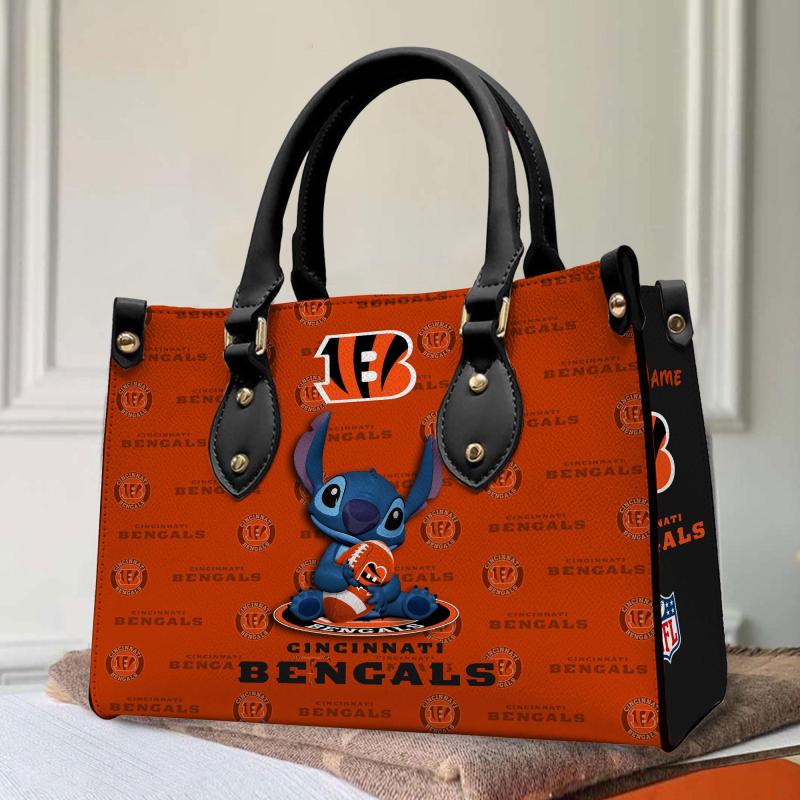 Cincinnati Bengals Hand Bag Mockup 3