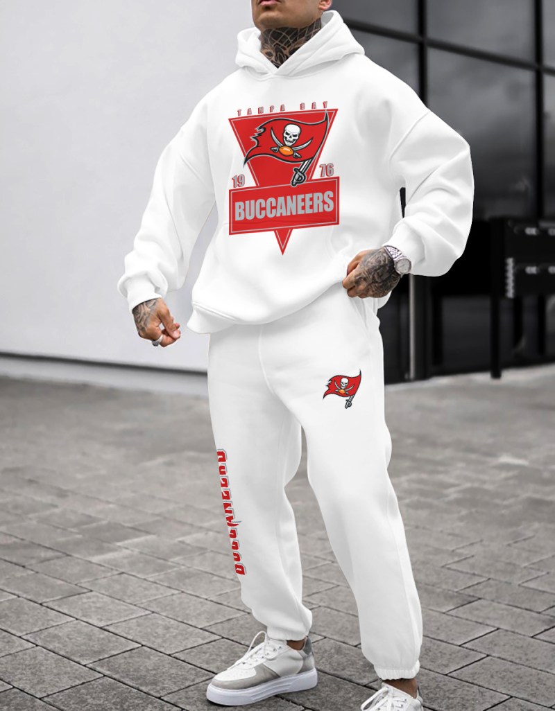 Tampa Bay Buccaneers Hoodie and Sweatpants