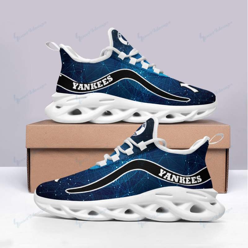 New York Yankees Yezy Running Sneakers