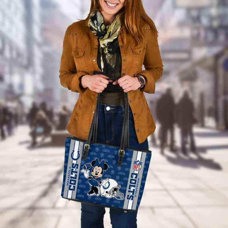 Stylish Tote for NFL Fans