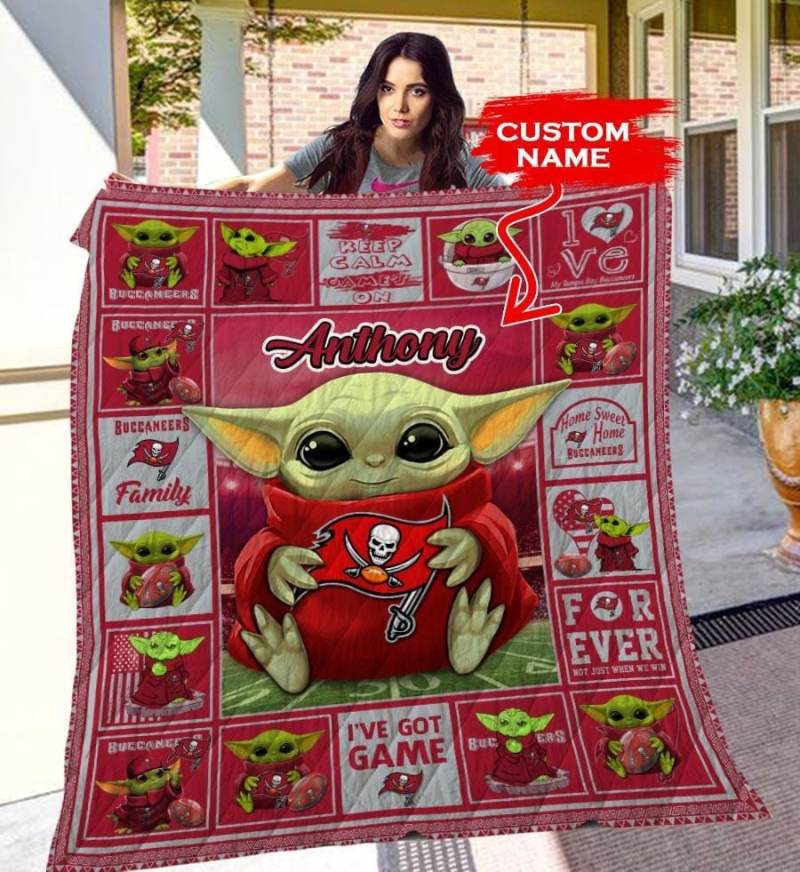 Tampa Bay Buccaneers Personalized Premium Quilt