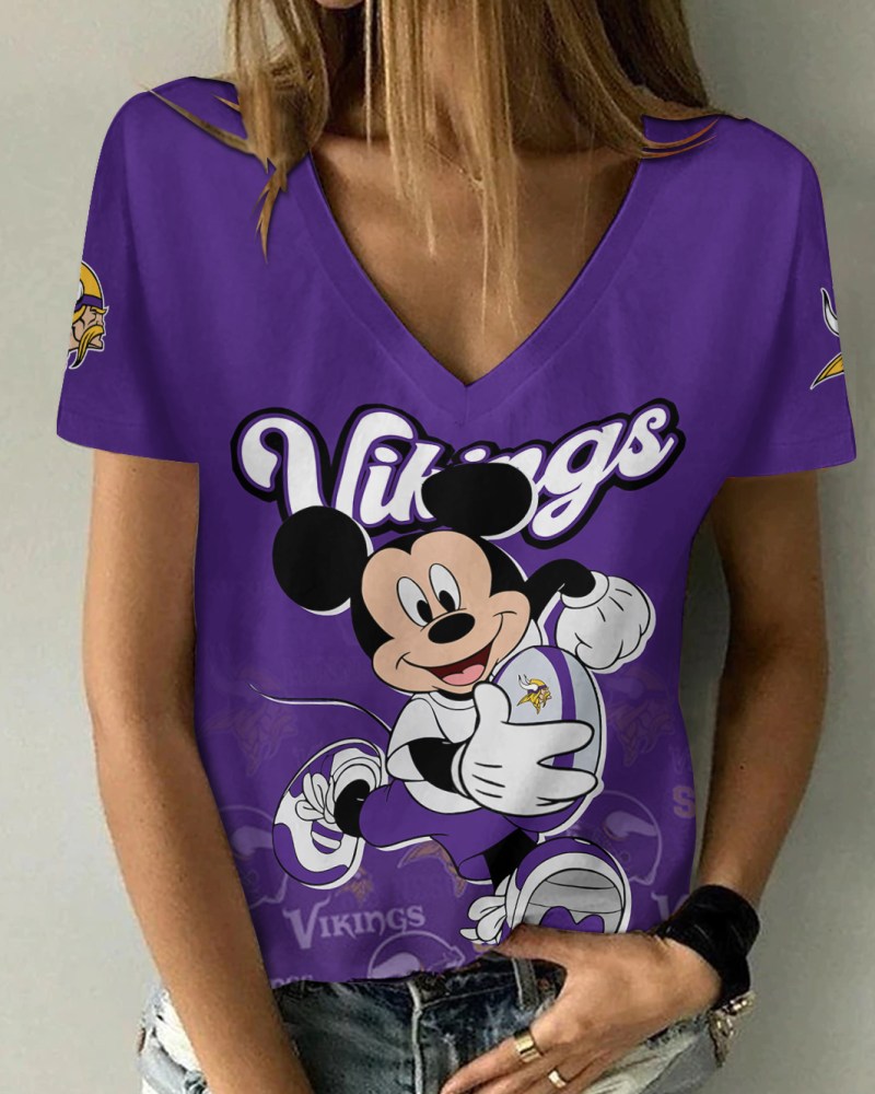 Minnesota Vikings V-Neck T-Shirt