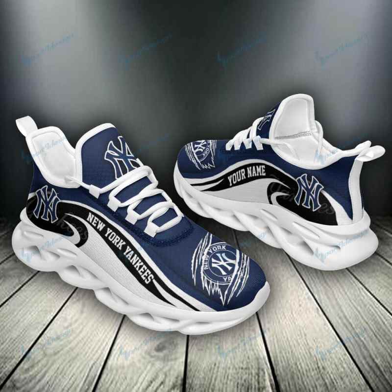 New York Yankees Personalized Yezy Running Sneakers SPD38
