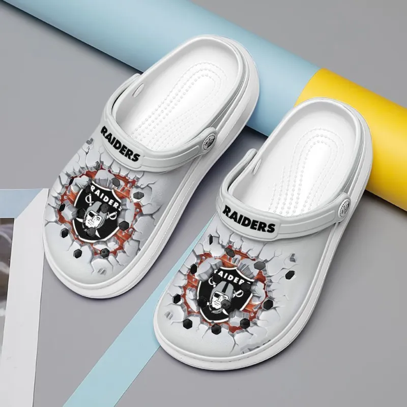 Las Vegas Raiders Limited Clog 46