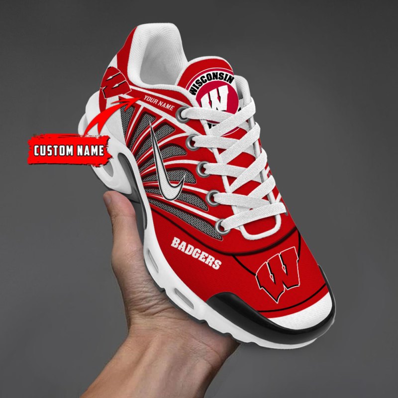 Wisconsin Badgers Sneakers Close-up