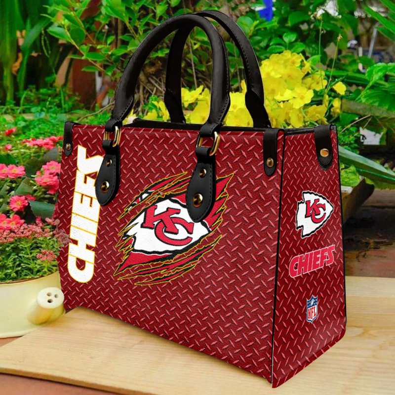 Kansas City Chiefs Leather Hand Bag