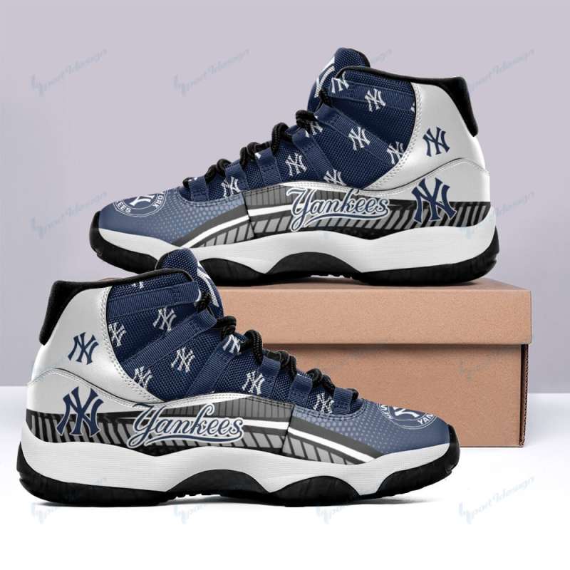 New York Yankees AJD11 Sneakers Image 1