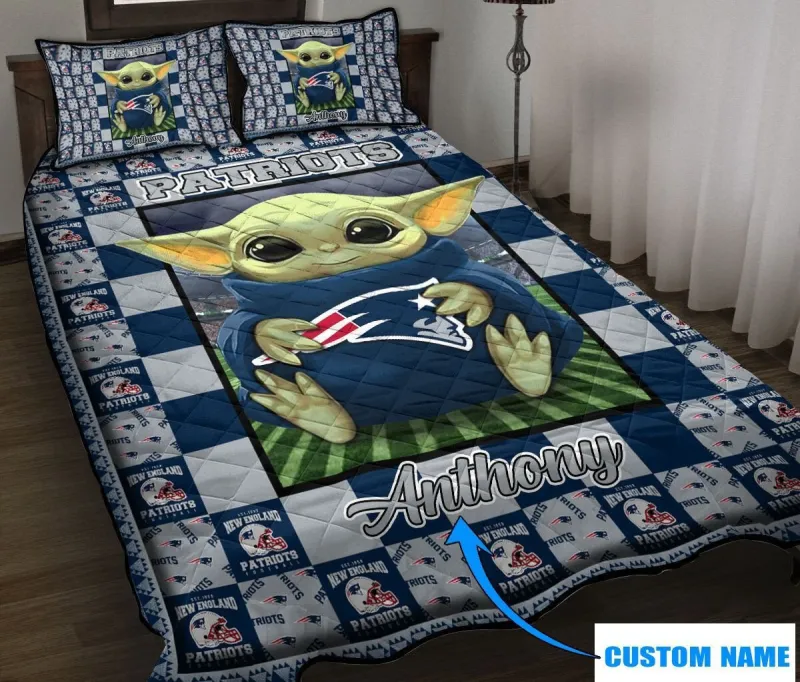 New England Patriots Personalized Quilt Set