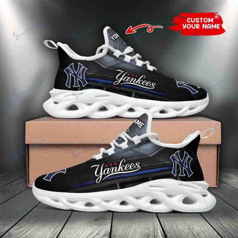 New York Yankees Yezy Running Sneakers
