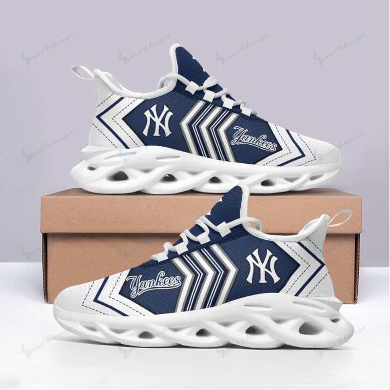 New York Yankees Yezy Running Sneakers - Image 1