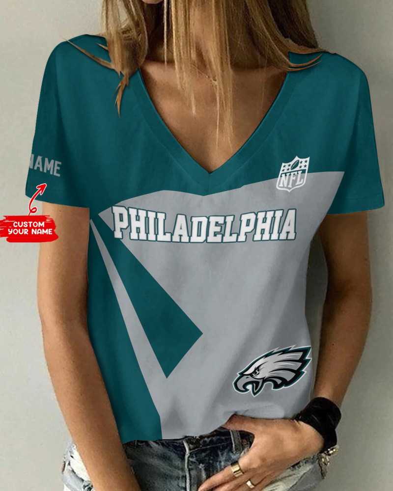 Philadelphia Eagles V-neck T-shirt