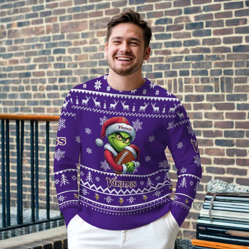 Minnesota Vikings Ugly Christmas Sweater Outdoor View 2