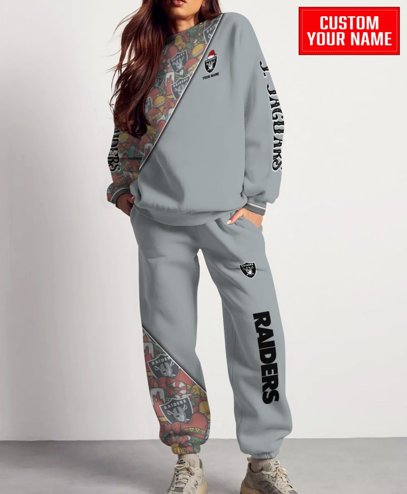 Las Vegas Raiders Christmas Pattern Sweatshirt and Sweatpants Combo