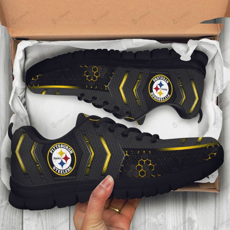 Sneaker Image 3