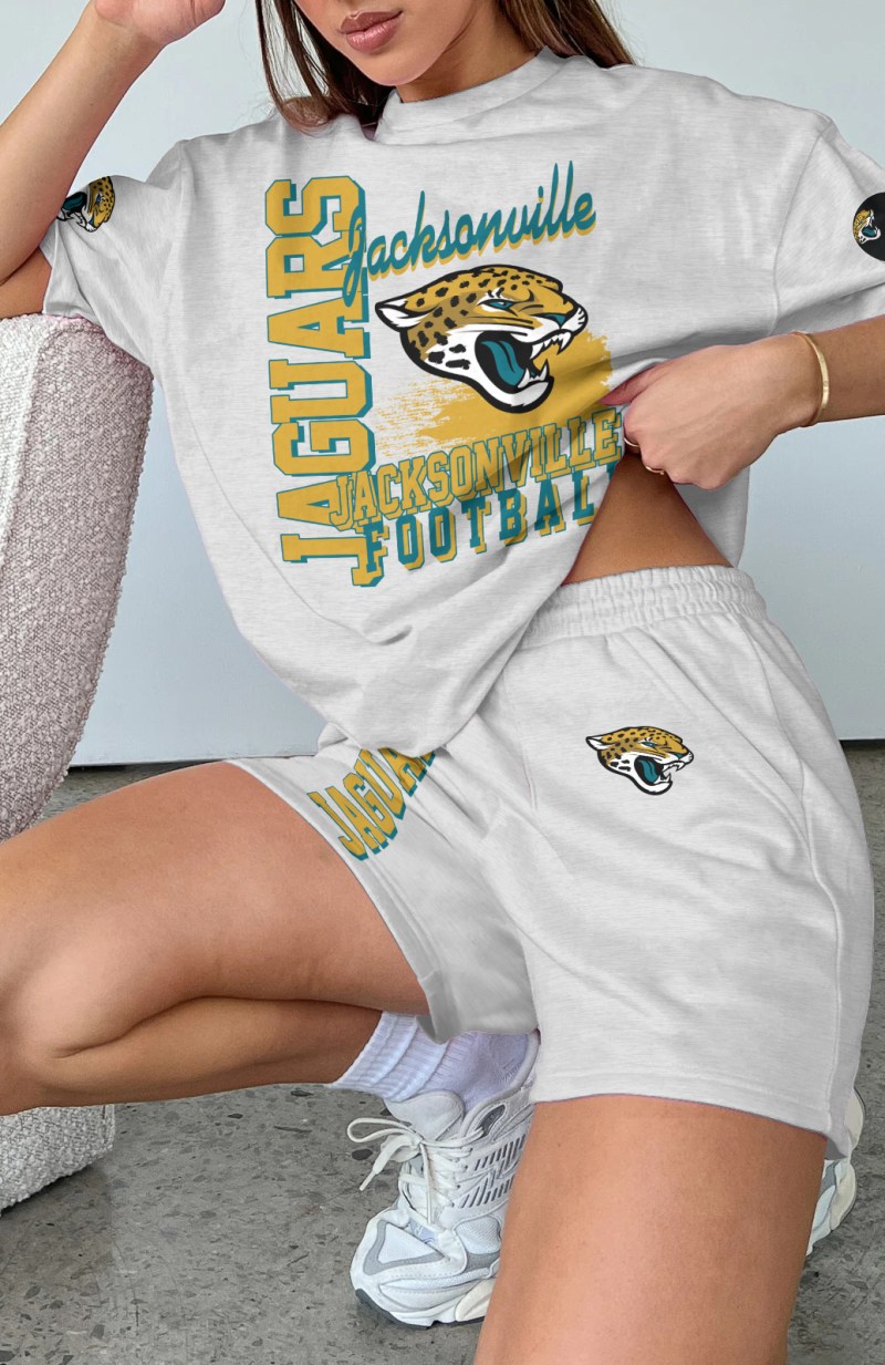 Stylish Jacksonville Jaguars Outfits