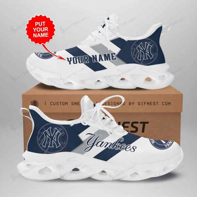 New York Yankees Yezy Running Sneakers Front View