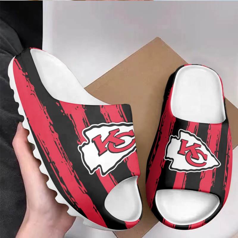 Kansas City Chiefs Yeezy Slippers 3