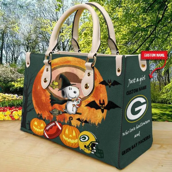 Custom Name Green Bay Packers NFL Snoopy Halloween Women Leather