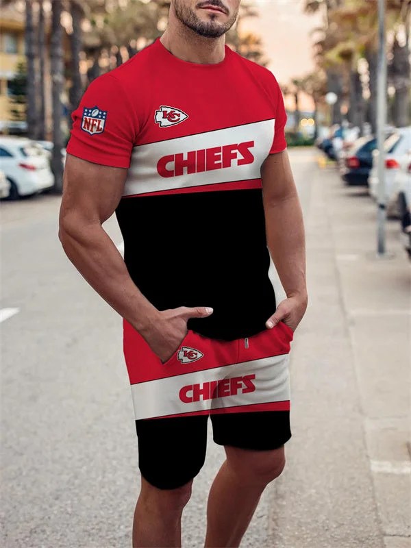 Kansas City Chiefs T-shirt and Shorts