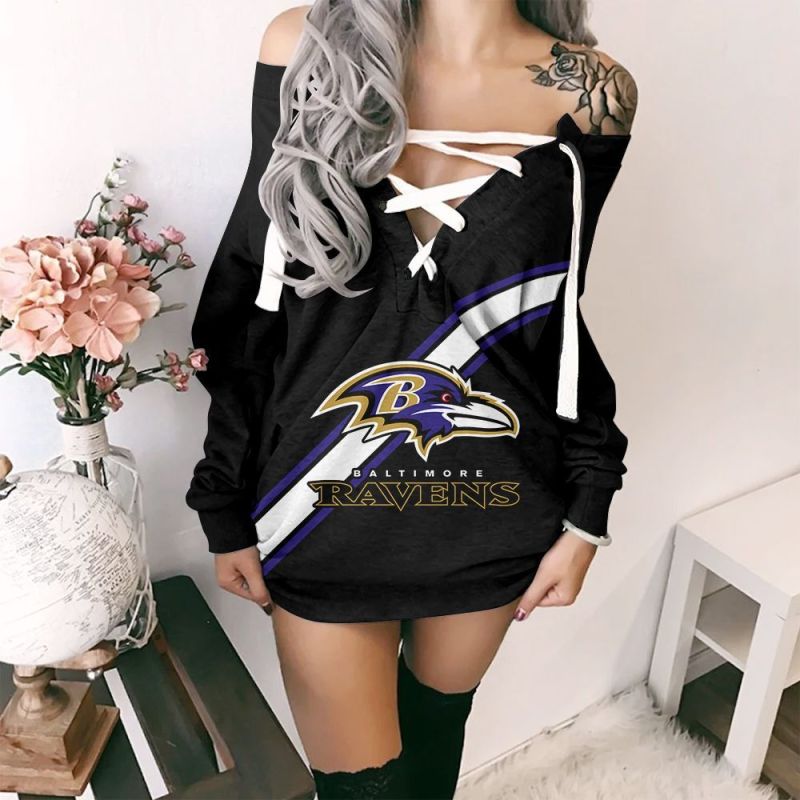 Baltimore Ravens Lace-Up Sweatshirt Front View