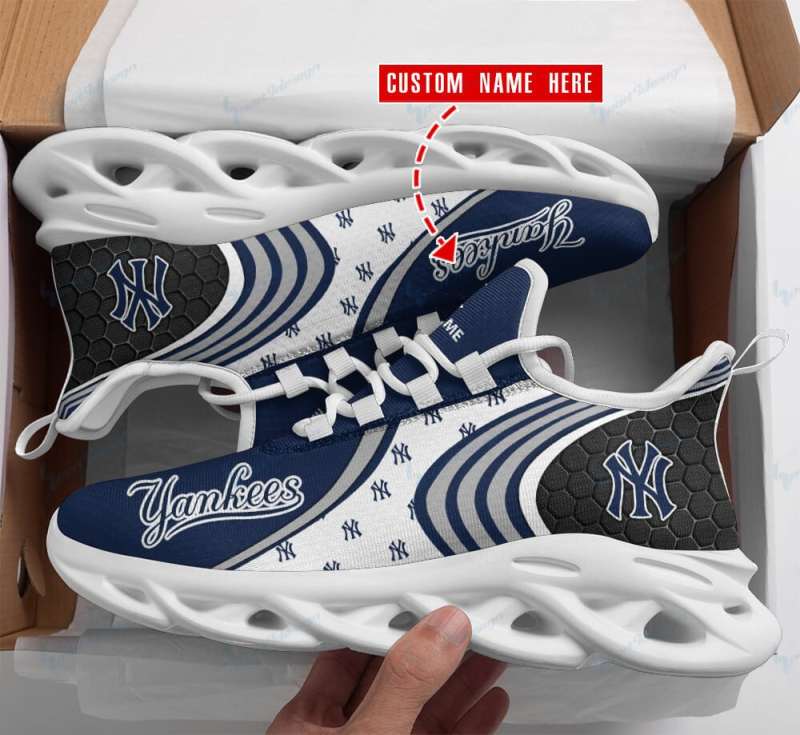New York Yankees Personalized Yezy Running Sneakers - Image 3