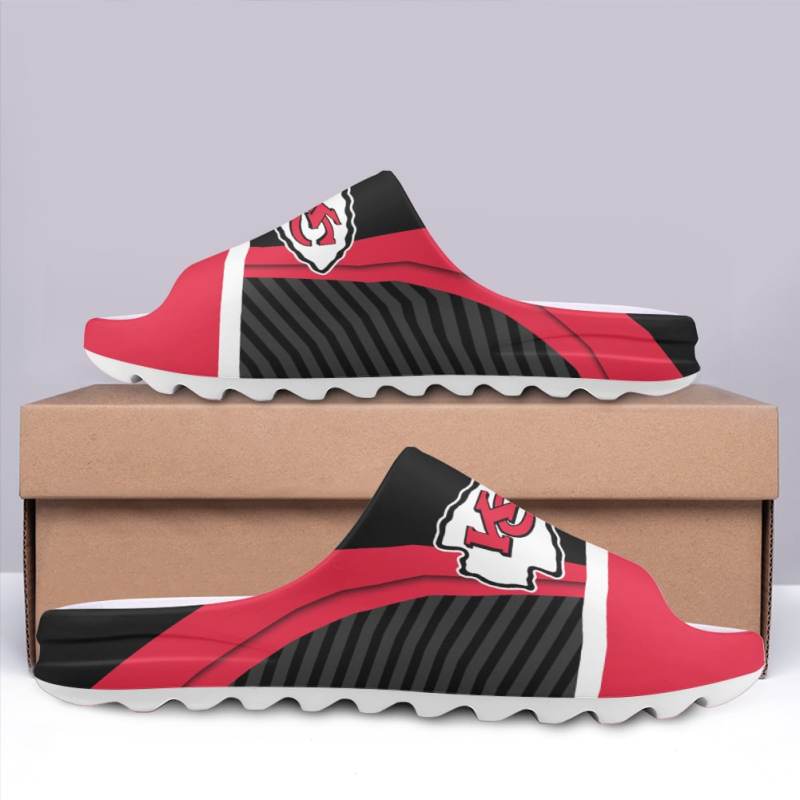 Kansas City Chiefs Yeezy Slippers