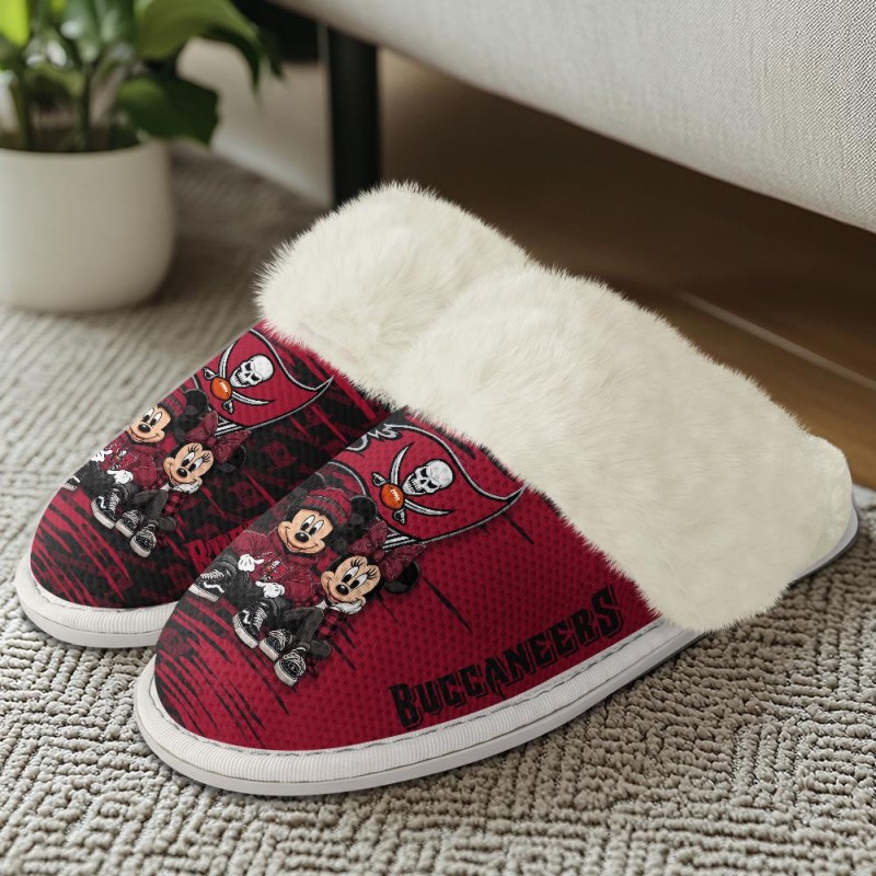 Tampa Bay Buccaneers Fuzzy Slippers