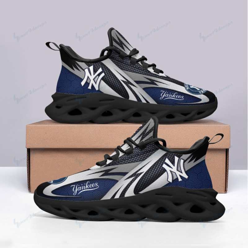 New York Yankees Yezy Running Sneakers 1