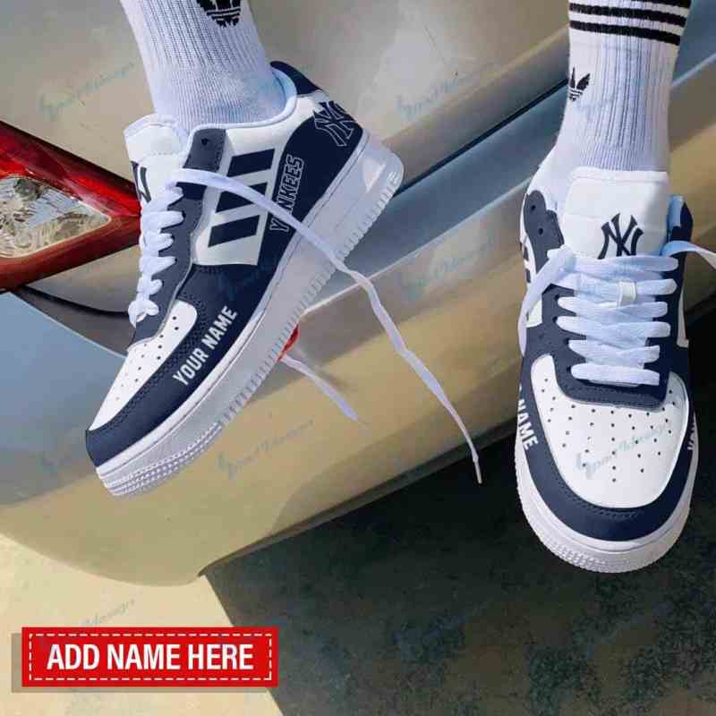 Durable New York Yankees Sneakers